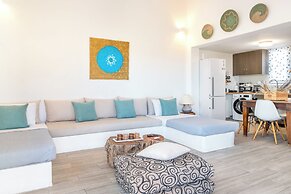 Revery Villa & House