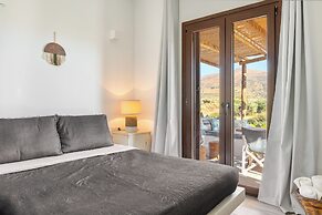 Revery Villa & House