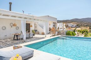 Revery Villa & House