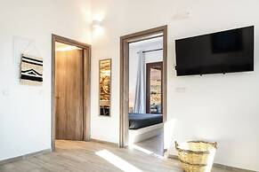 Revery Villa & House