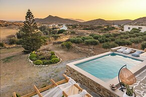 Revery Villa & House