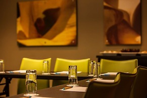 Stayeasy Eastgate