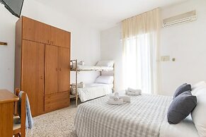Hotel Lariana
