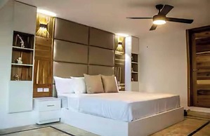 Beautiful and Cozy With sea Views