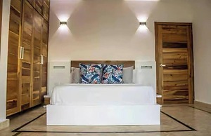 Beautiful and Cozy With sea Views