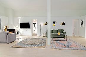 Villa Taxiarchis by Corfuescapes