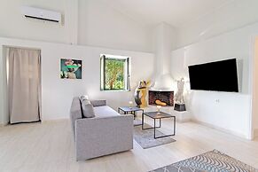 Villa Taxiarchis by Corfuescapes