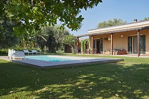 Casale Pergola Villa Sugarcane Private Pool 8-12
