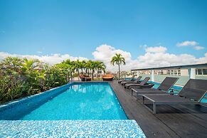 2 Br condo with Rooftop Pool - Doca 303