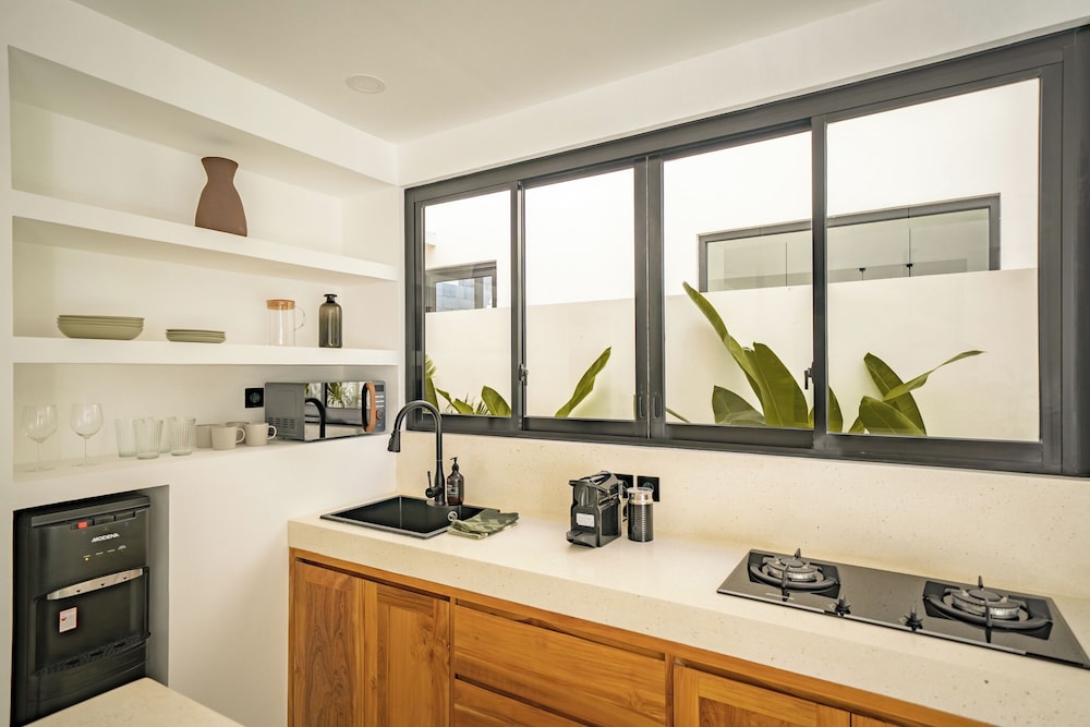 Uluwatu Surf Sanctuary Villa