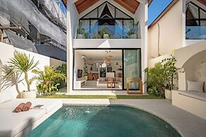 Uluwatu Surf Sanctuary Villa
