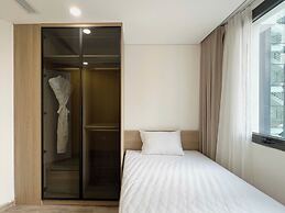 GEM Hotel & Residence