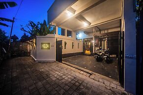 3BR Private Pool Tatiya Villa-Nusa Dua