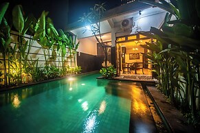 3BR Private Pool Tatiya Villa-Nusa Dua