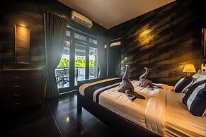 3BR Private Pool Tatiya Villa-Nusa Dua
