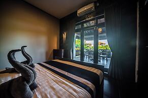 3BR Private Pool Tatiya Villa-Nusa Dua