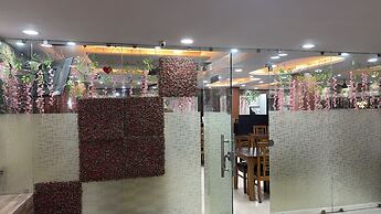 Hotel Shaurya