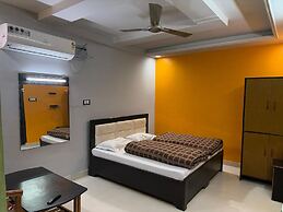 Hotel Shaurya