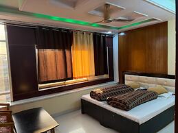 Hotel Shaurya