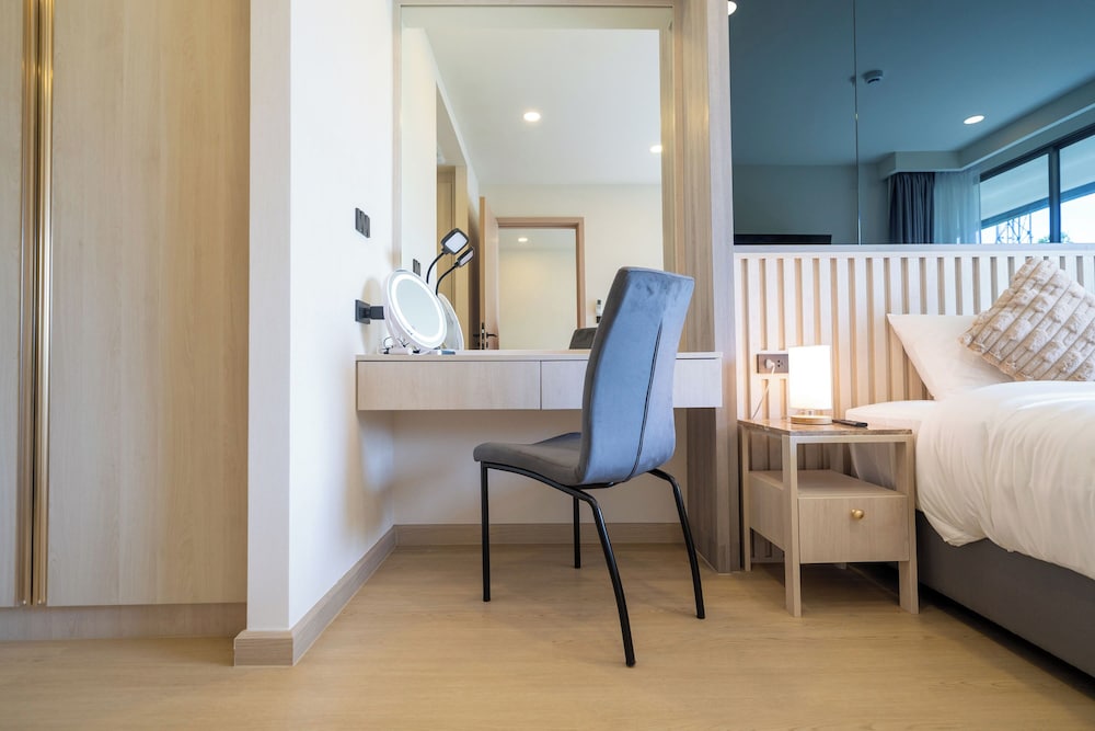 Ozone Calista 1BR Suite Laguna Bang Tao