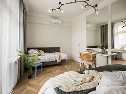 Fragola Apartments Florian Gate