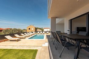 Apartments Vir Horizon