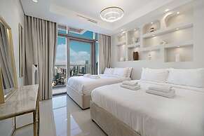 Paramount Luxury 2BR-Burj Khalifa Views