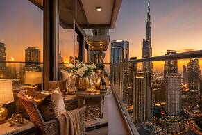 Paramount Luxury 2BR-Burj Khalifa Views