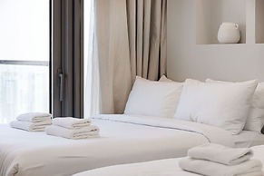 Paramount Luxury 2BR-Burj Khalifa Views