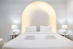 Paramount Luxury 2BR-Burj Khalifa Views