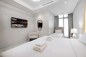 Paramount Luxury 2BR-Burj Khalifa Views