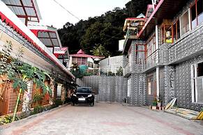 Hotel Pine View Kasauli