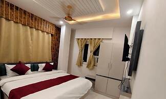 SHIV DHAM PALACE