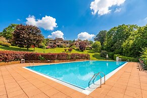 Oasi Nel Parco With Pool