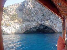 W Antic Pansiyon