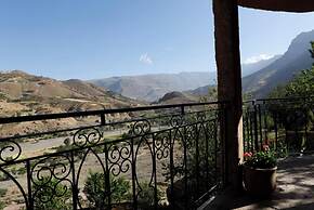 Tighremt Assif Melloul