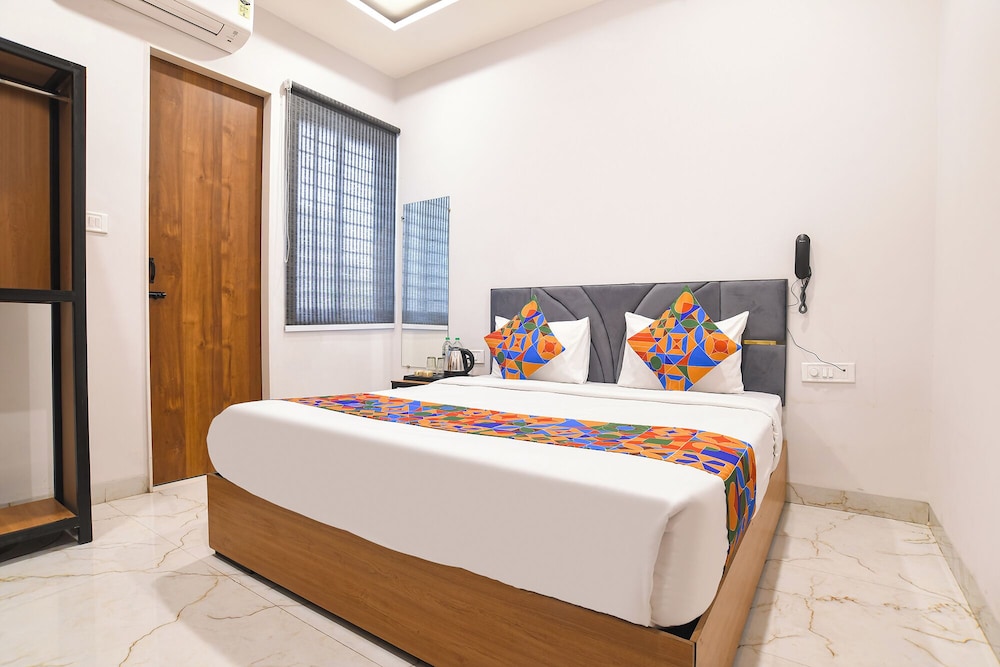 Fabhotel Trivana