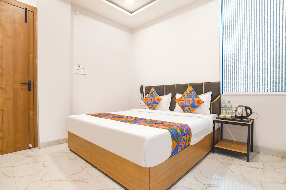 Fabhotel Trivana