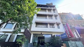 Fabhotel Harsh Paradise