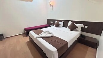 Fabhotel Harsh Paradise