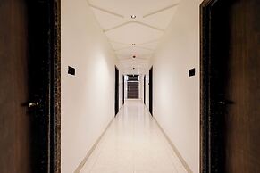 Fabhotel Royal Residency
