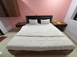 Via Shri Rawat Kunj