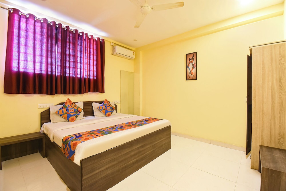 Fabhotel Blue Inn I