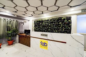 Fabhotel Melody Mings