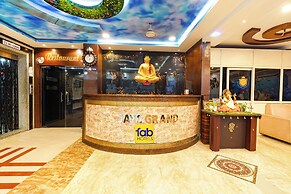 Fabhotel Jaya Grand