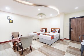 Fabhotel Jaya Grand