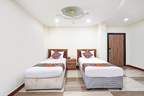 Fabhotel Jaya Grand