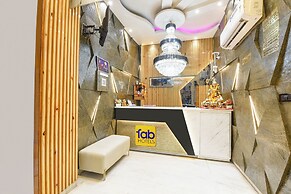Fabhotel Dev Palace II