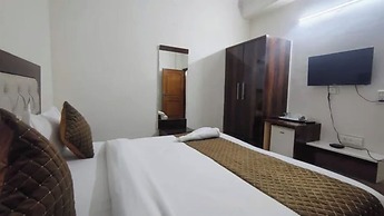 Fabhotel The Arjun
