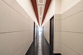 Fabhotel Metro Inn I